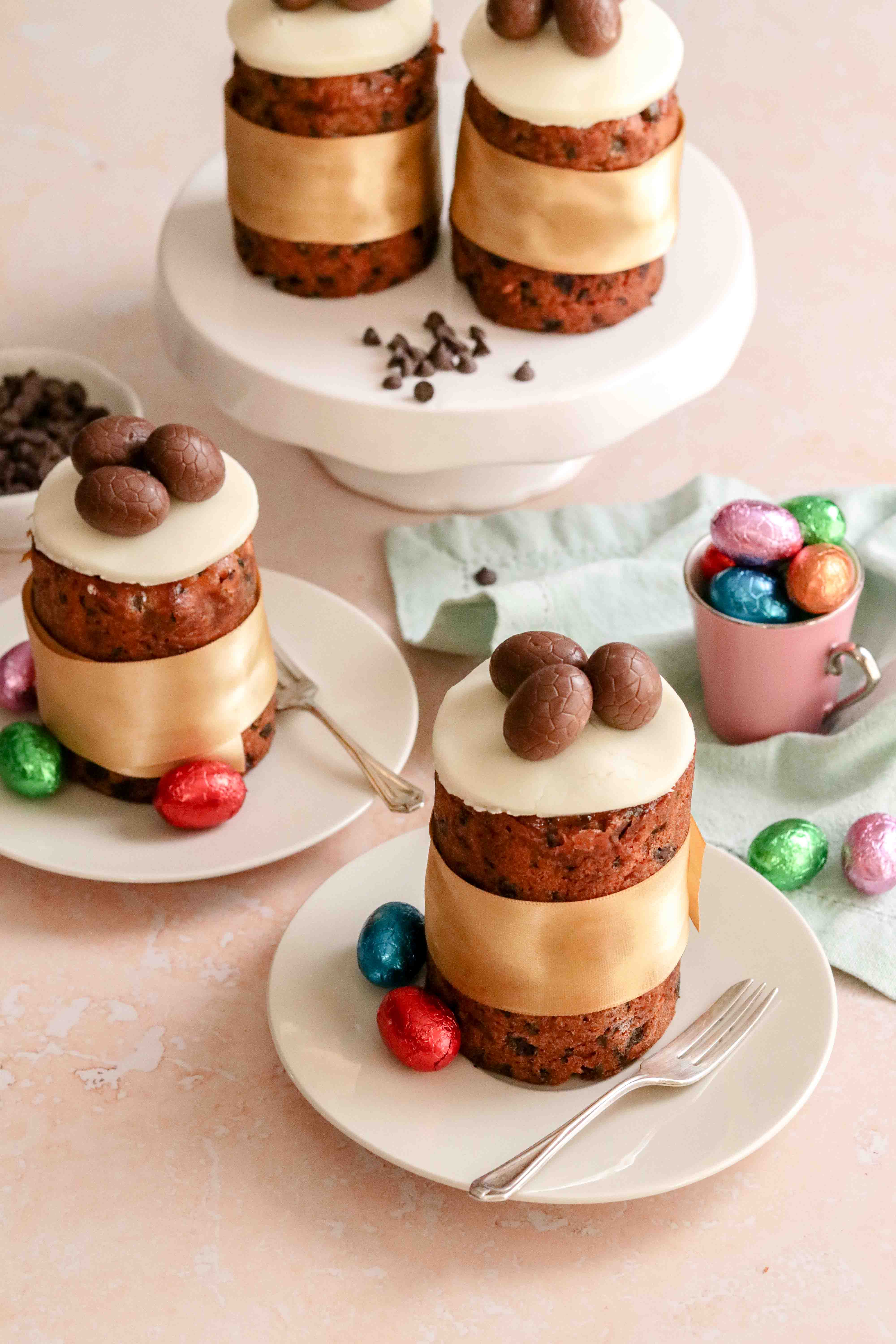 Individual Easter Simnel cakes with marzipan and chocolate