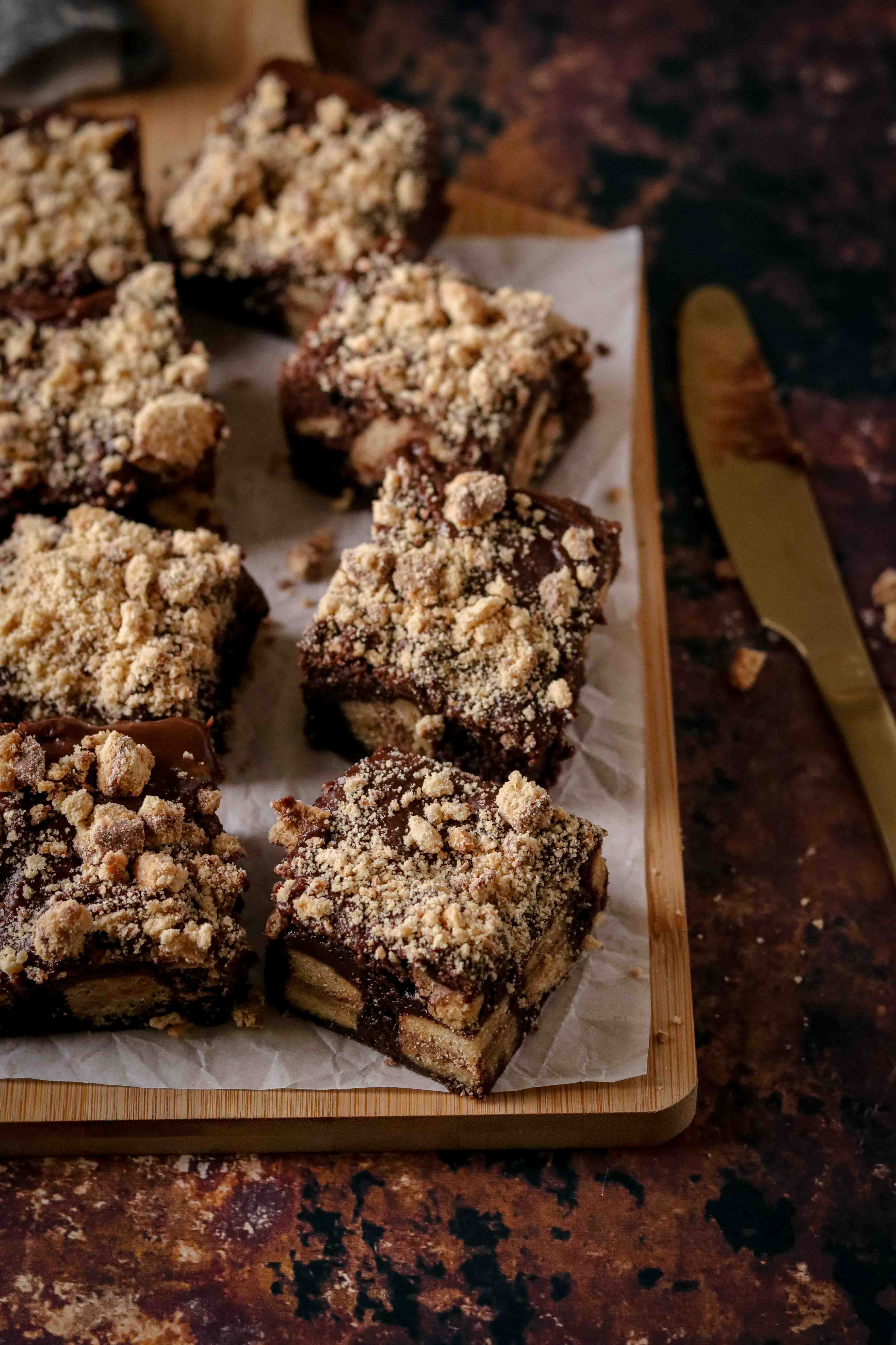 Iced cappuccino crunch brownies