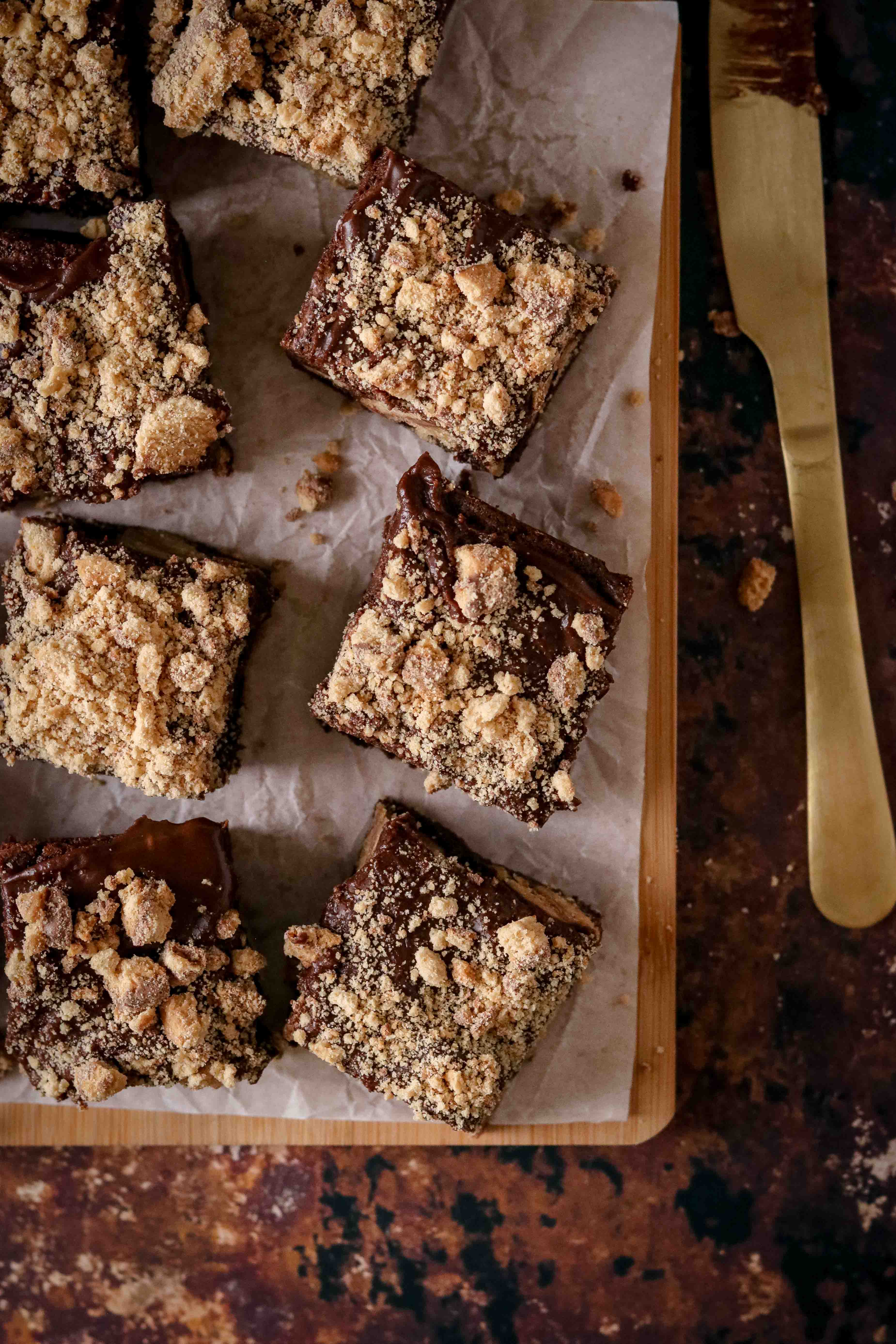 Iced cappuccino crunch brownies