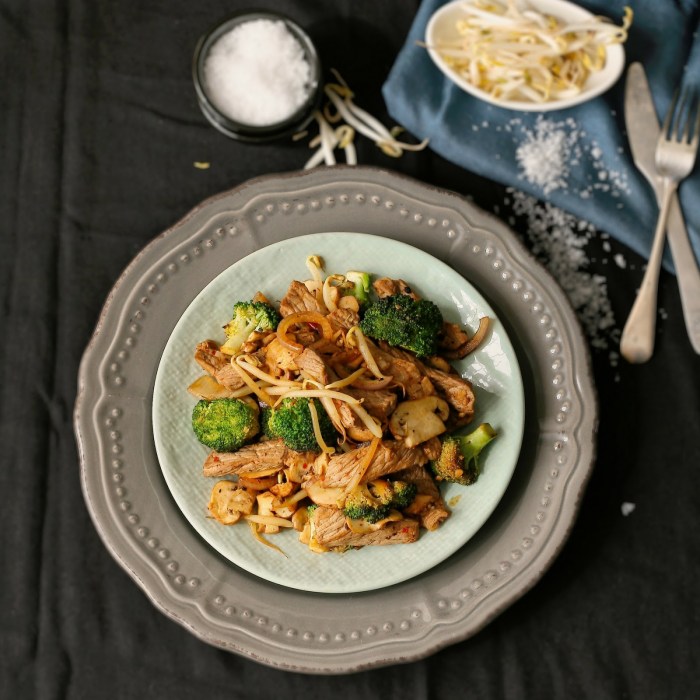 Beef and vegetable stir fry Beef stir fried with chilli and vegetables