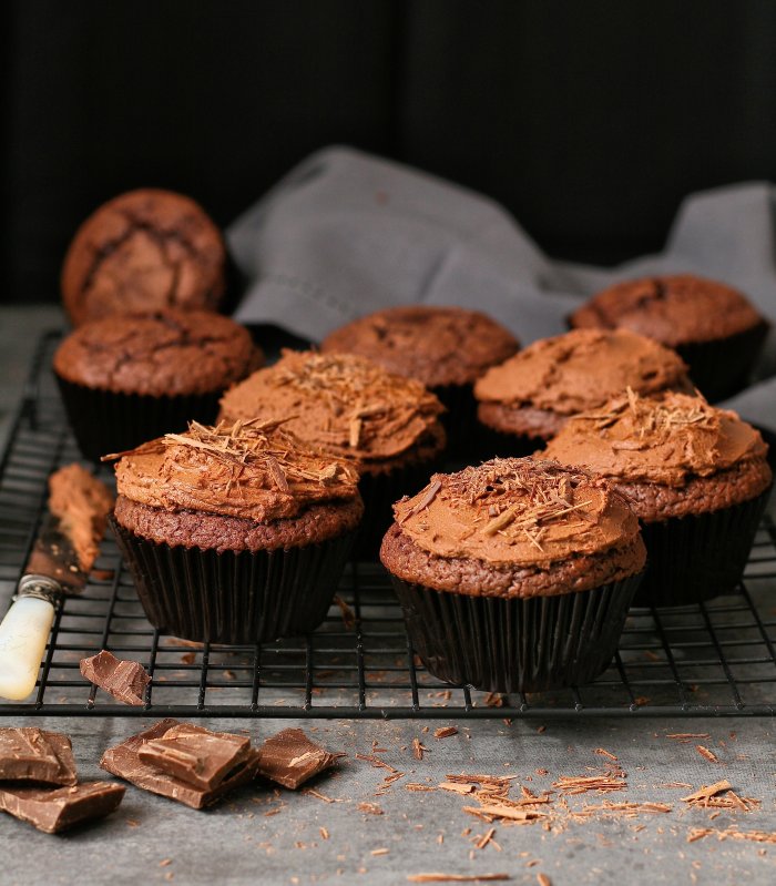 Chocolate whiskey cupcakes