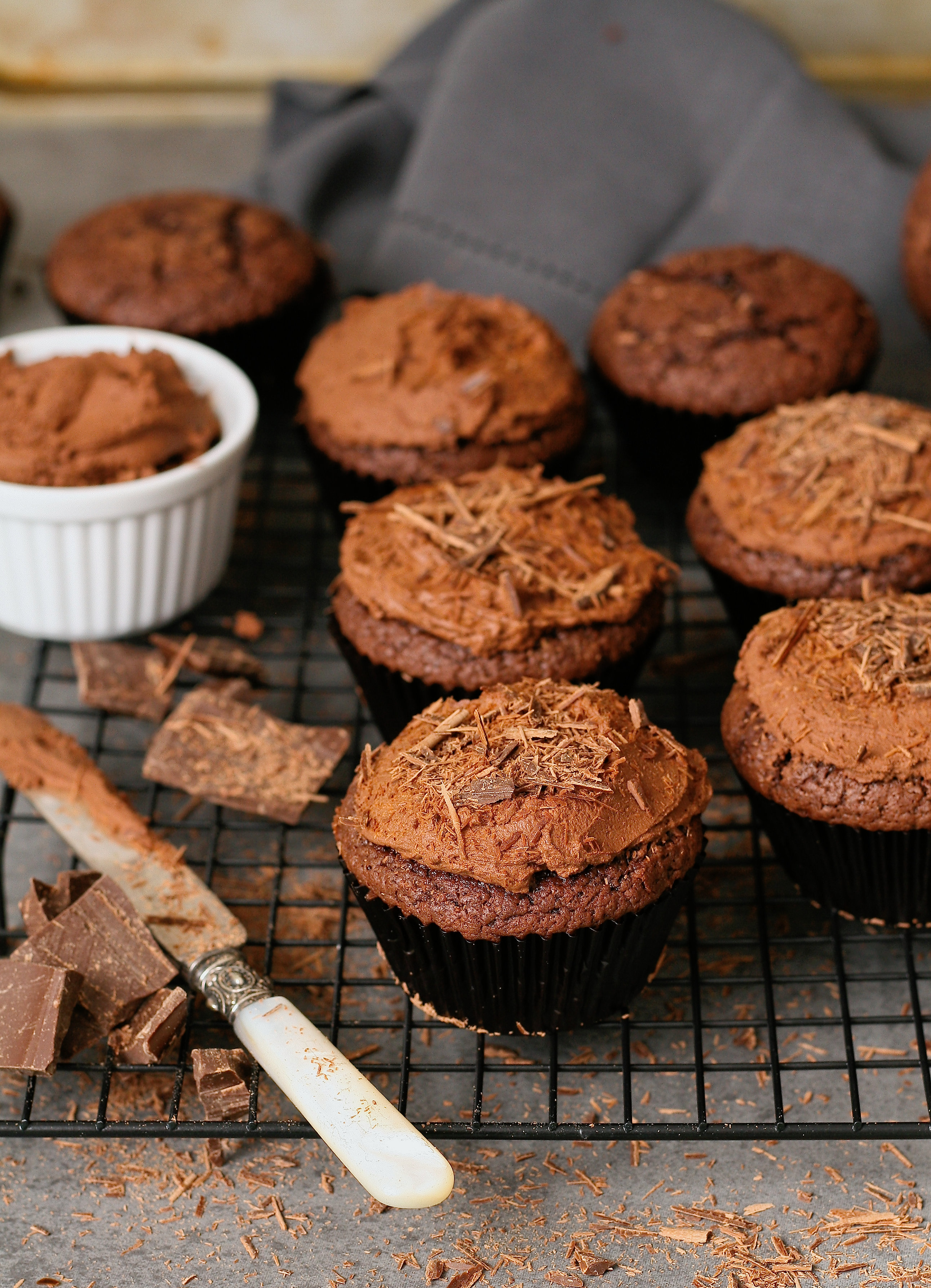 Chocolate cupcakes with chocolate and whiskey ganache. 
