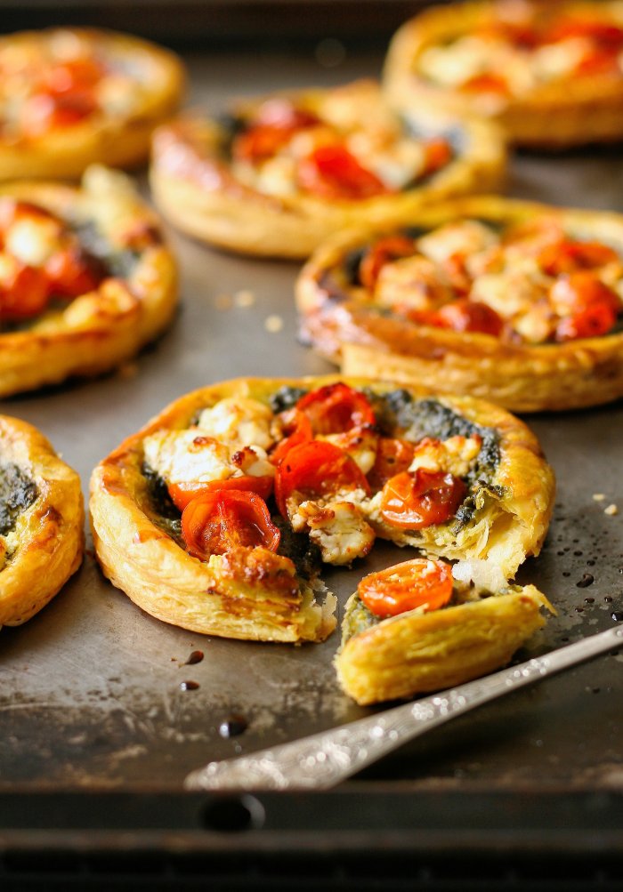 Tomato puff pastry tarts 