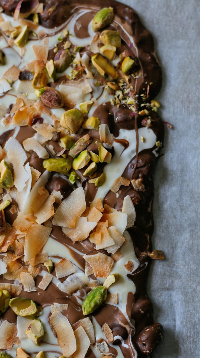 Chocolate bark recipe with nuts and coconut. 