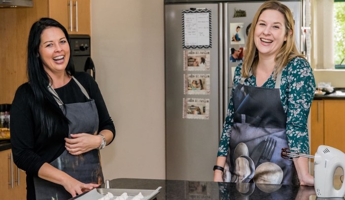 Chocolate and almond macaron recipe