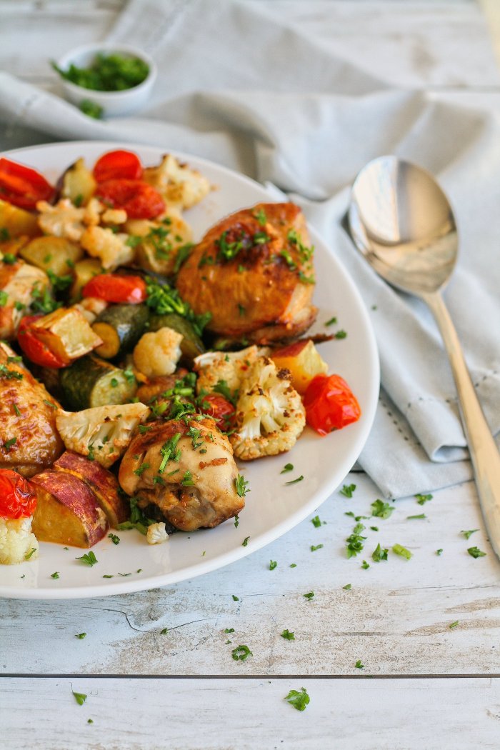 Chicken and veggie tray bake