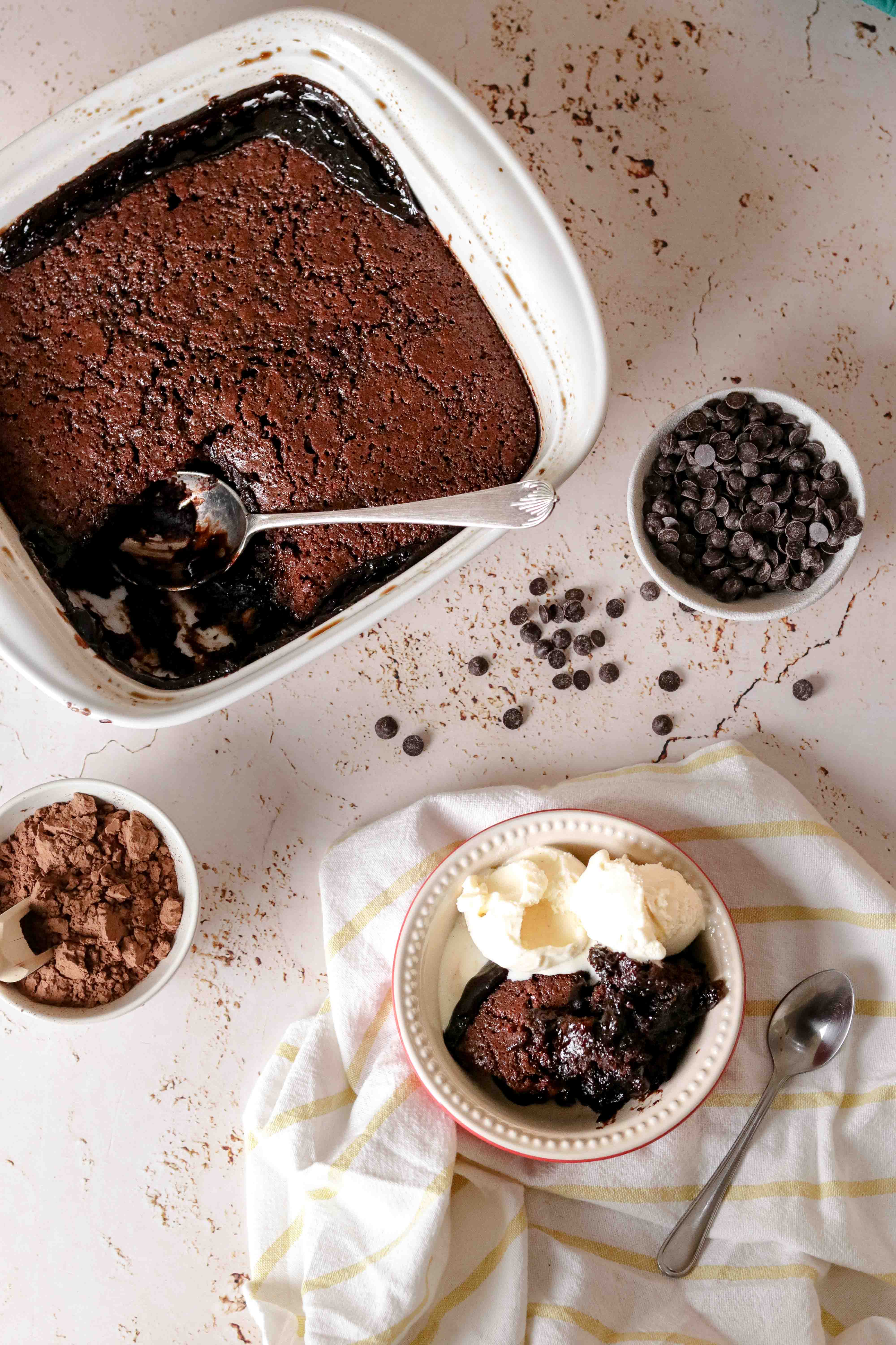Self-saucing chocolate and whiskey pudding