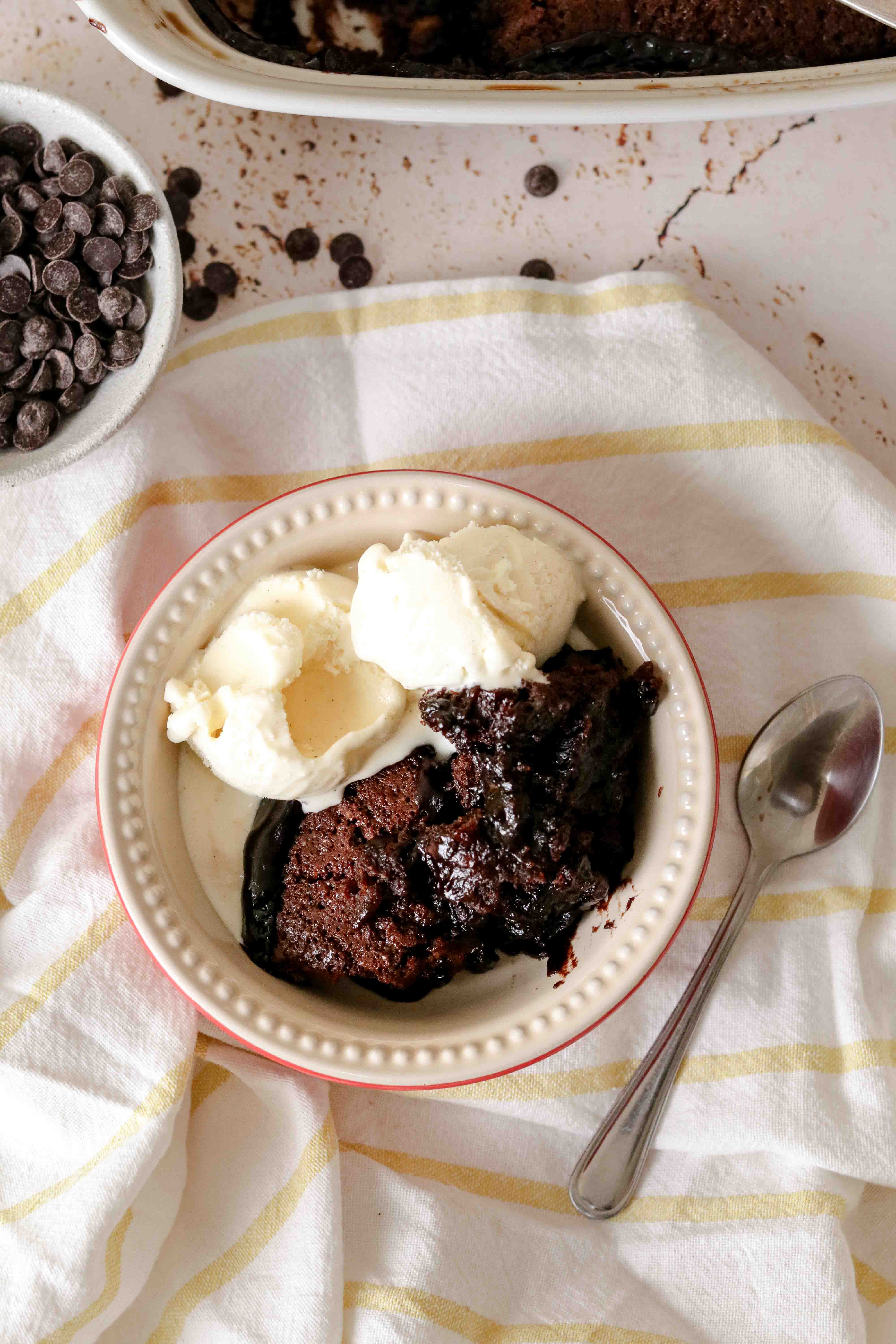 Self-saucing chocolate and whiskey pudding