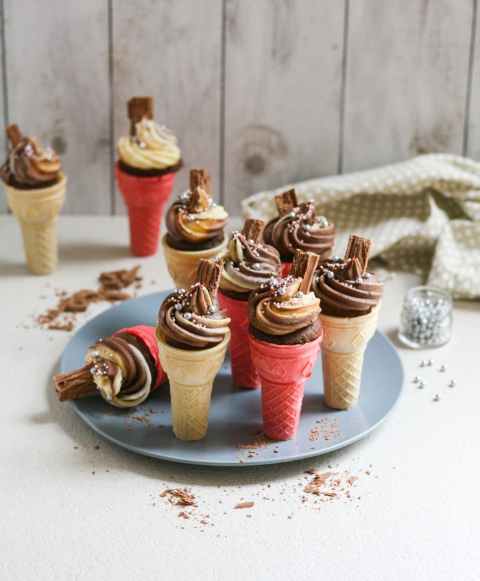 Ice cream cone cupcakes with buttercream icing
