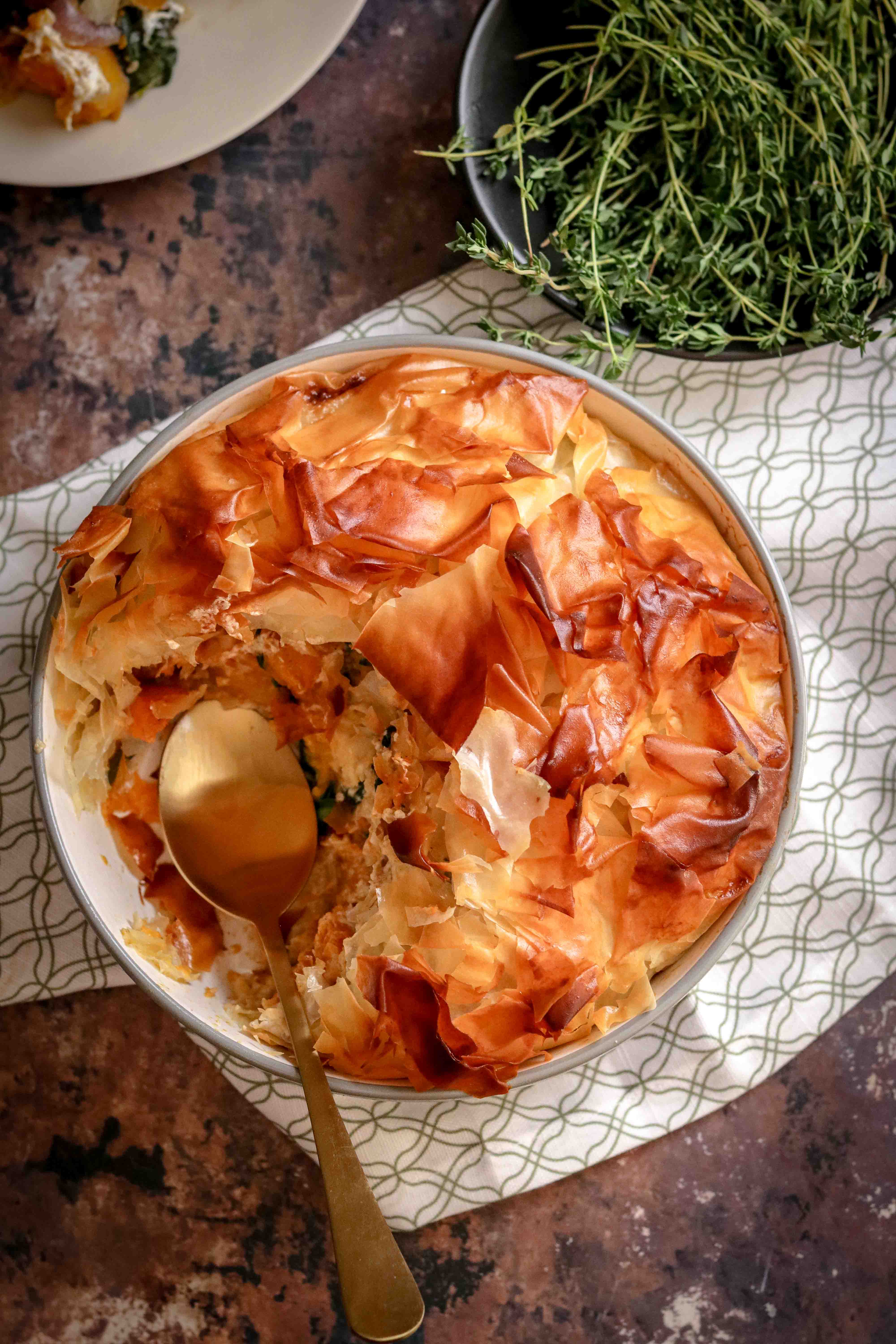 Phyllo pie with veggies and cheese
