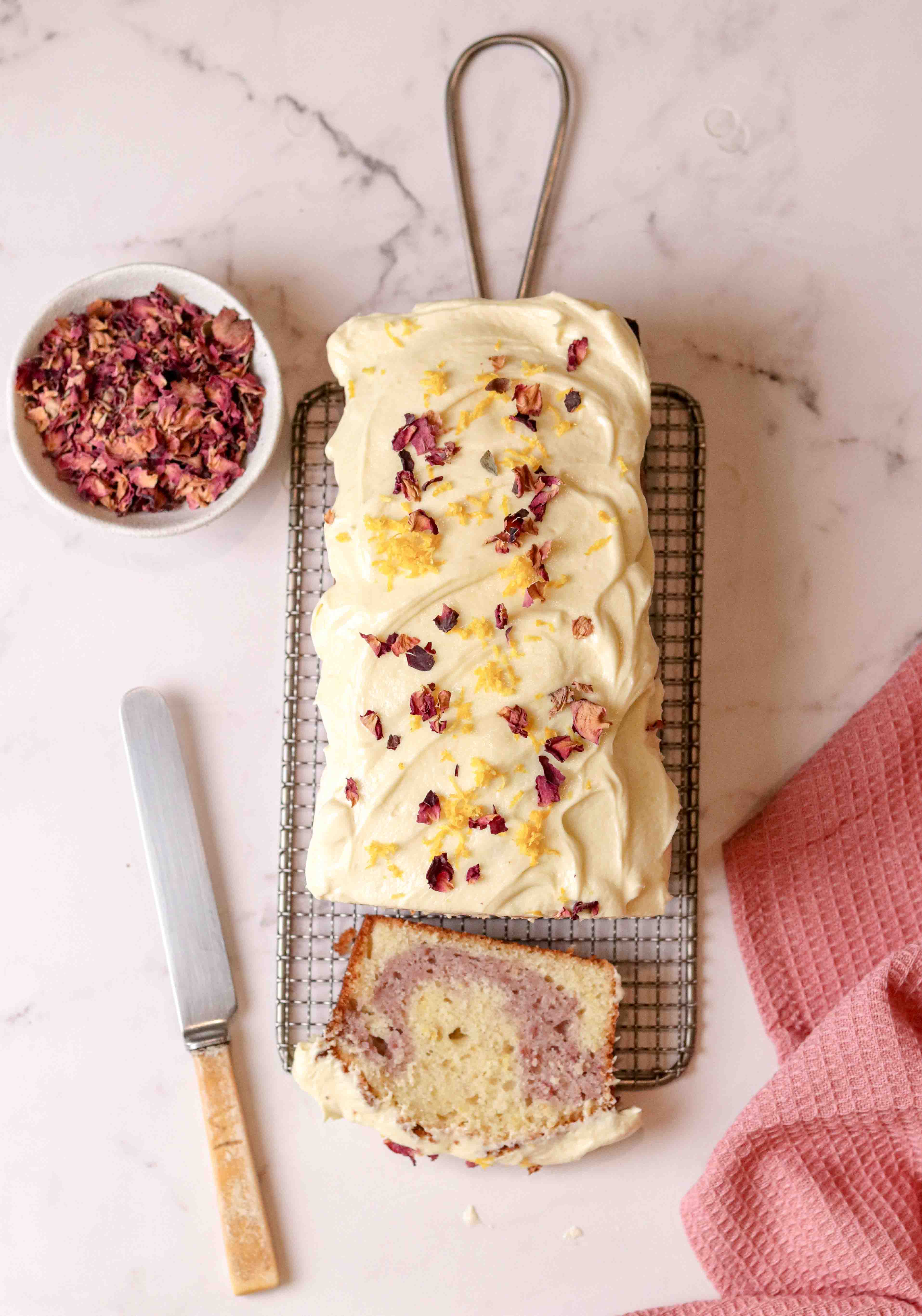Lemon loaf cake with raspberry and white chocolate 