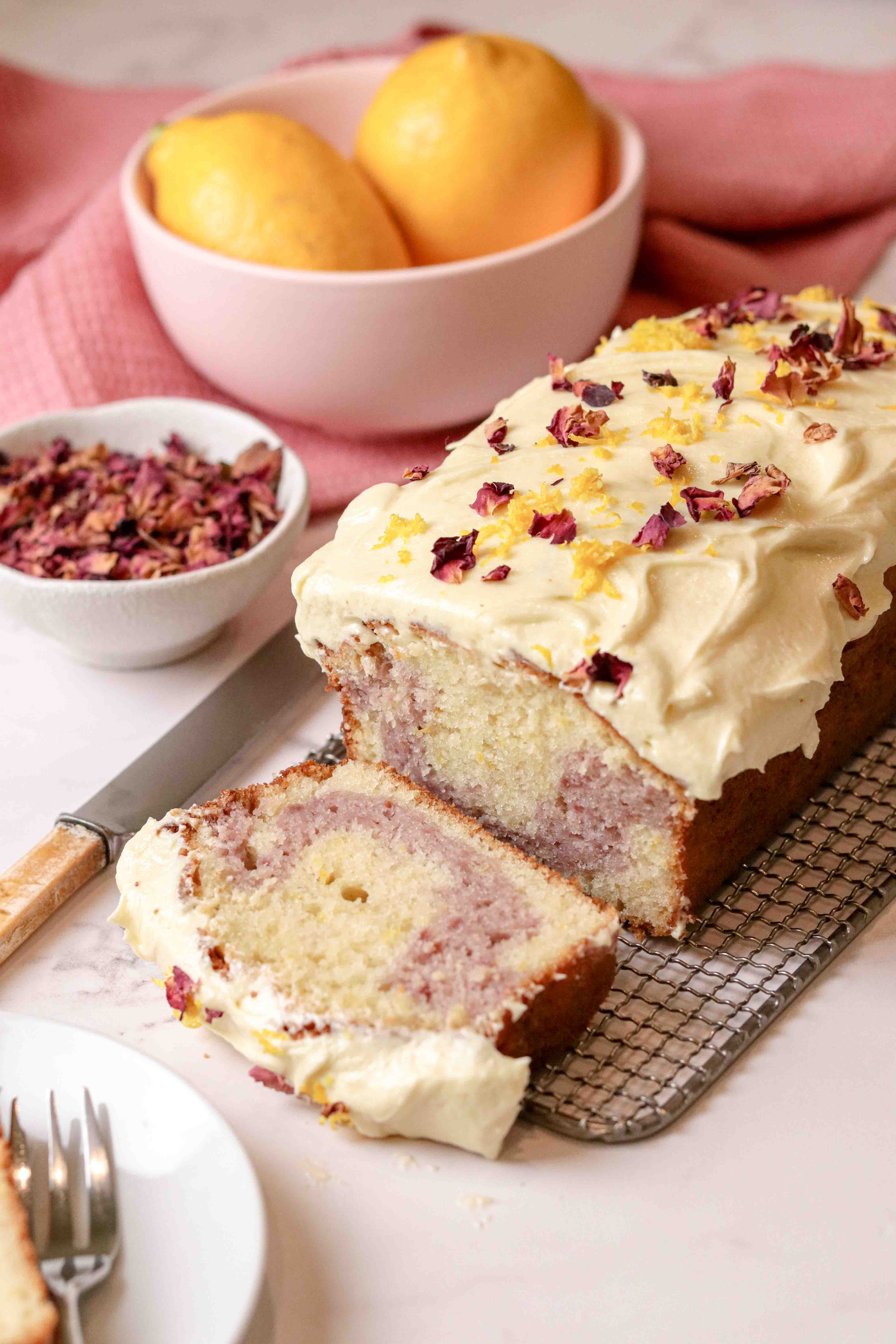 Lemon loaf cake with raspberry and white chocolate 