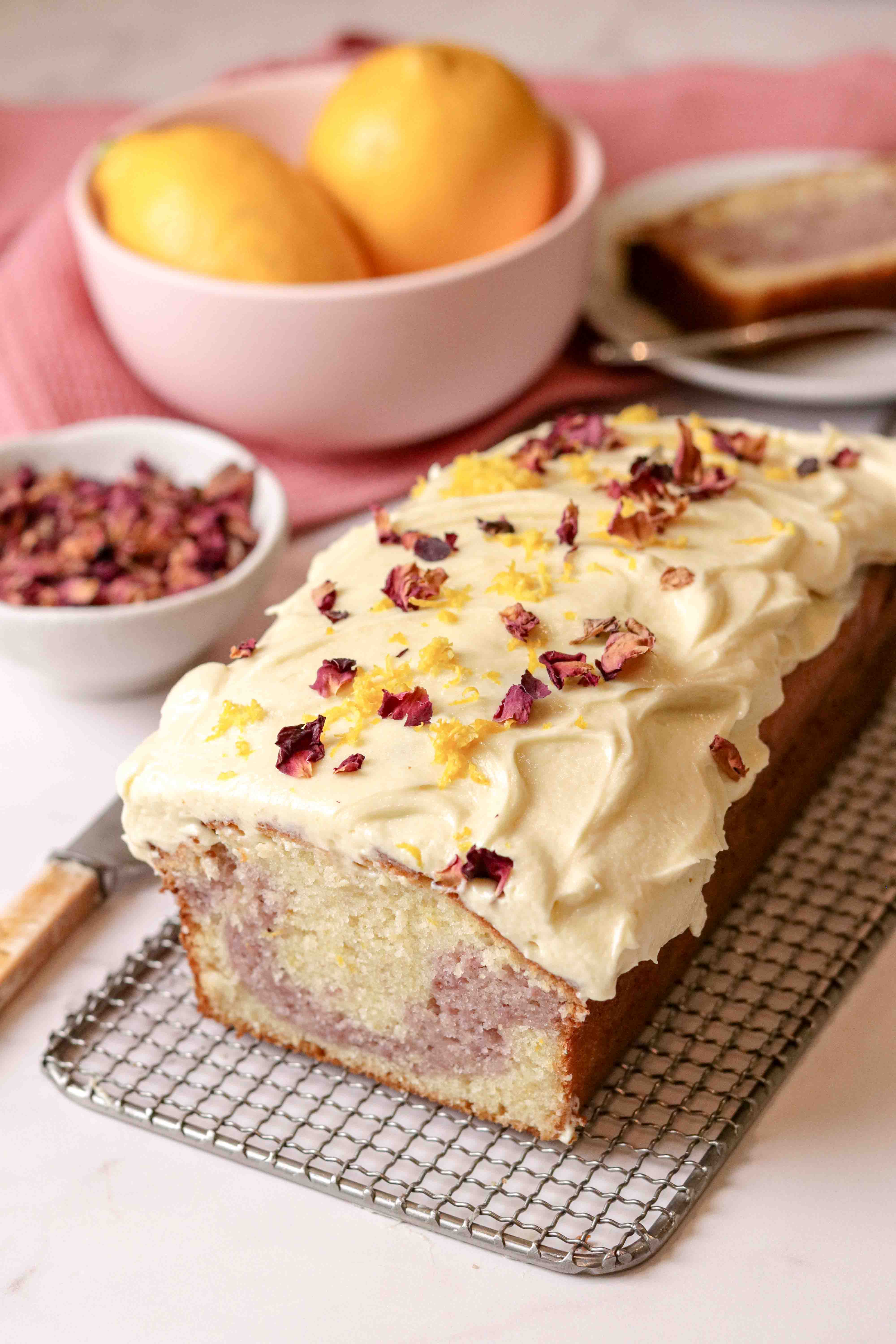 Lemon loaf cake with raspberry and white chocolate 